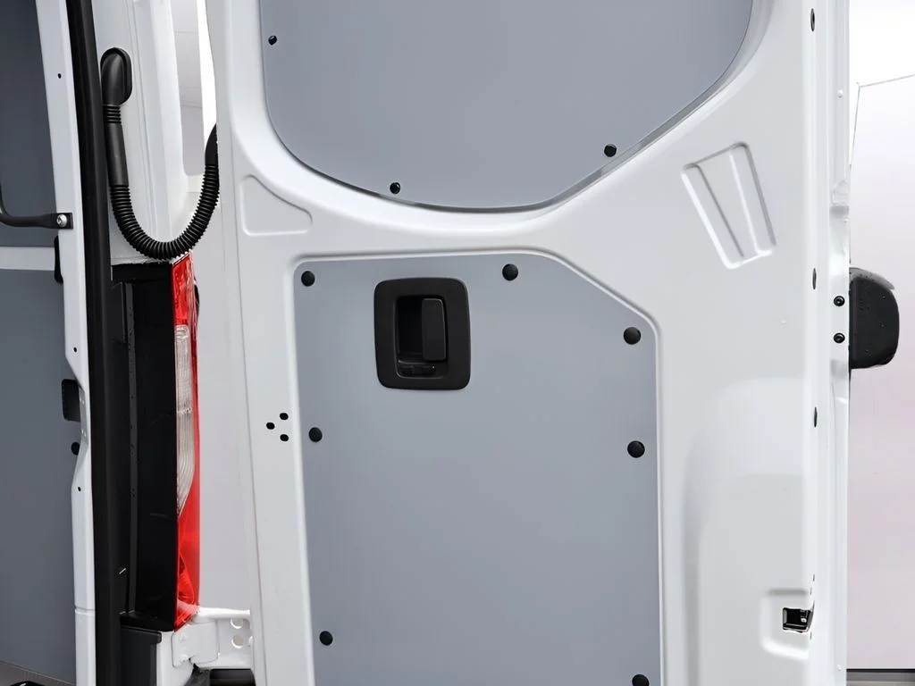 New 2026 Arctic White Mercedes-Benz Cargo 170 WB image 23