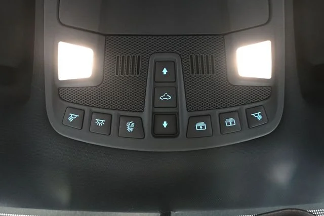 Used 2018 Red Ford XLT image 32