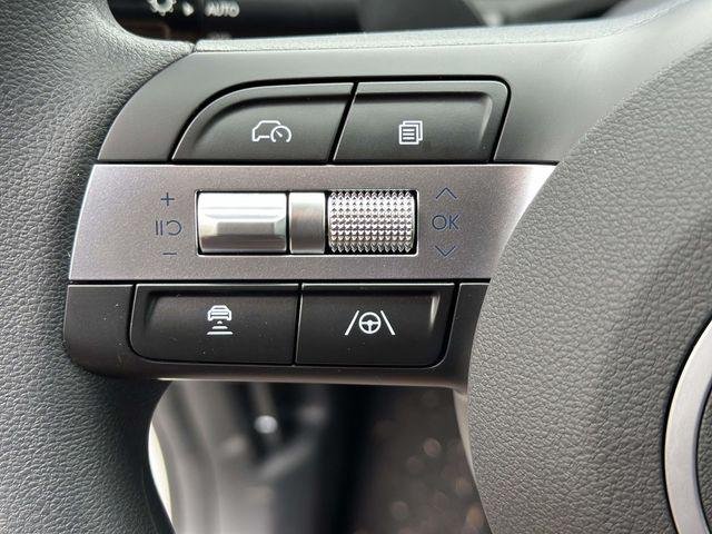 New 2026 White Hyundai SEL AWD image 22
