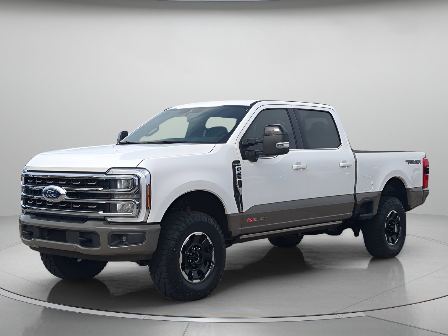New 2026 Star White Metallic Tri-Coat Ford F-250® King Ranch® image 1