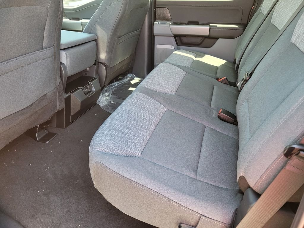 New 2026 Marsh Gray Ford F-250® XLT image 6