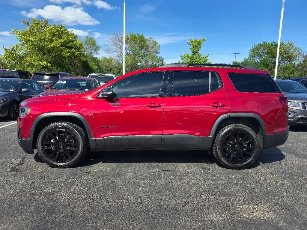 Certified Used 2023 VOLCANIC RED TINTCOAT GMC SLT image 10