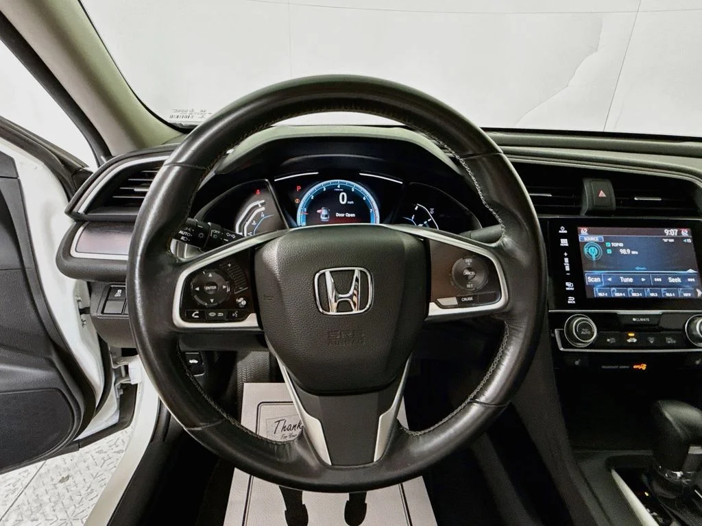 Used 2017 White Orchid Pearl Honda EX-L image 17