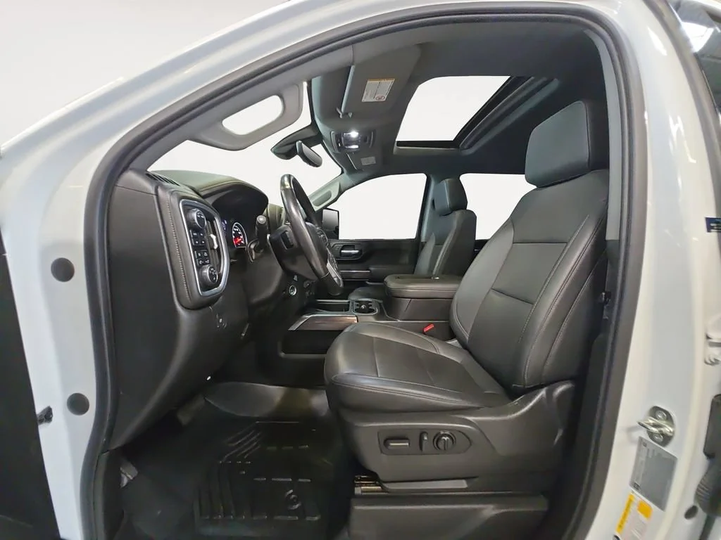 2022 Chevrolet Silverado 2500HD LTZ - Photo 9