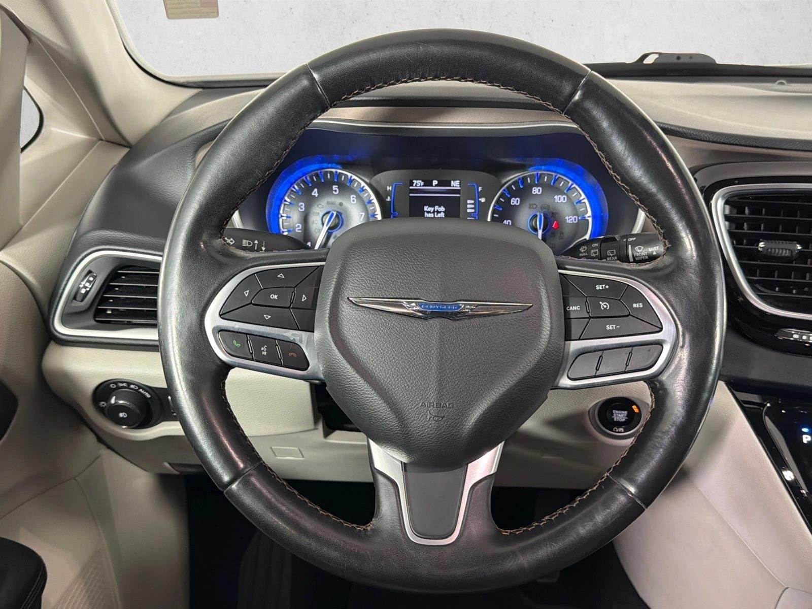 Used 2019 Blue Chrysler Touring L image 22