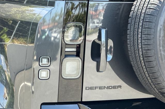 New 2026 Carpathian Grey Land Rover S image 25