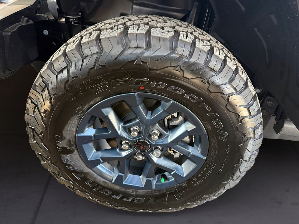 New 2026 Bright White Clearcoat Jeep  image 9