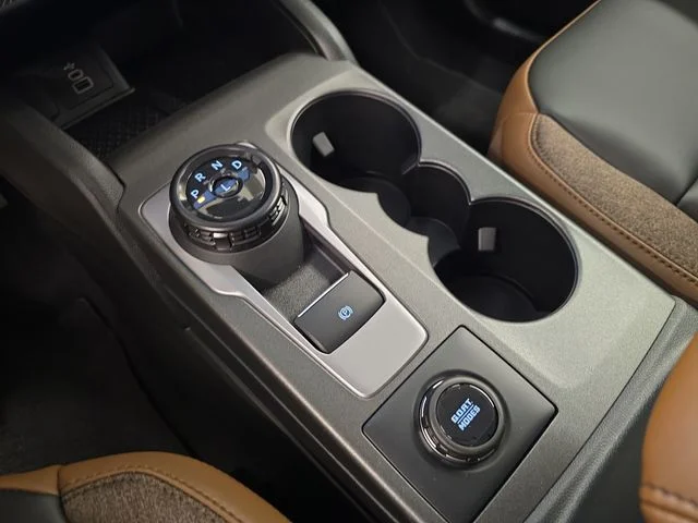 New 2026 Shadow Black Ford Outer Banks® image 30