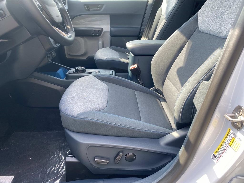 New 2026 Space White Metallic Ford XLT image 12