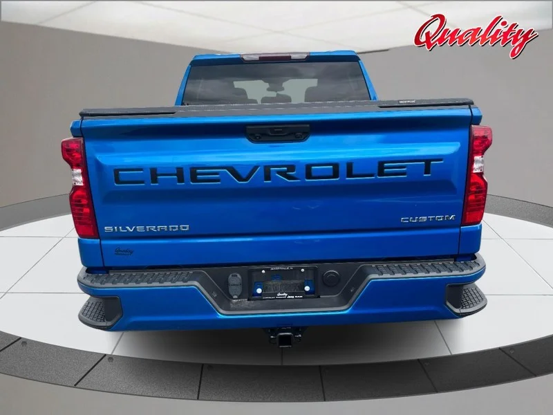 Used 2023 Glacier Blue Metallic Chevrolet Custom image 4