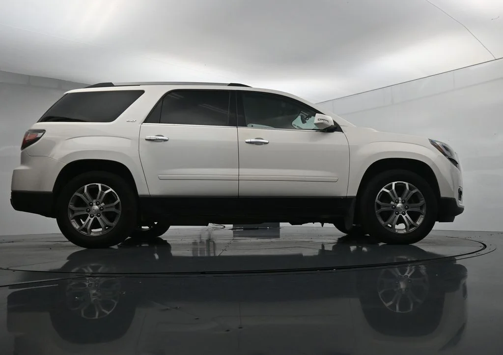 Used 2013 White GMC SLT-1 image 23
