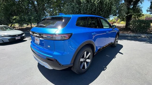 New 2026 Pacific Blue Metallic Honda 2WD Touring image 4