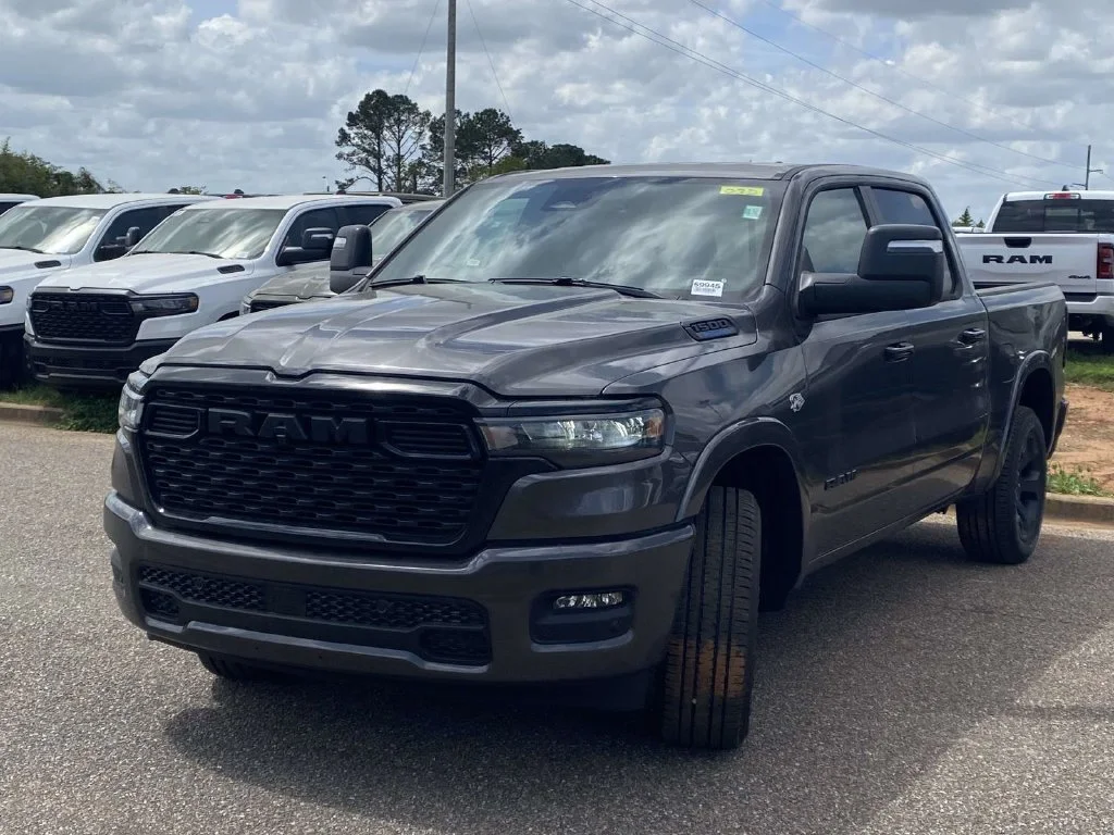 New 2026 Granite Crystal Metallic Clear-Coat Exterior Paint RAM Big Horn/Lone Star image 32