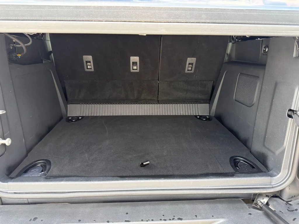 Used 2024 Gray Ford Wildtrak image 22