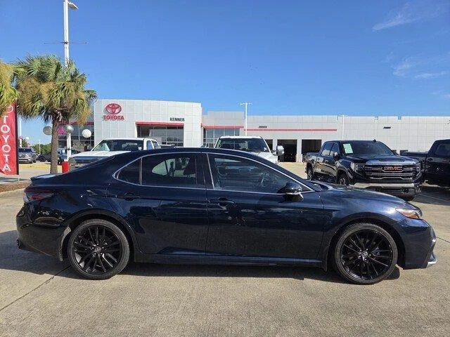 Used 2021 Galactic Aqua Mica Toyota XSE image 6