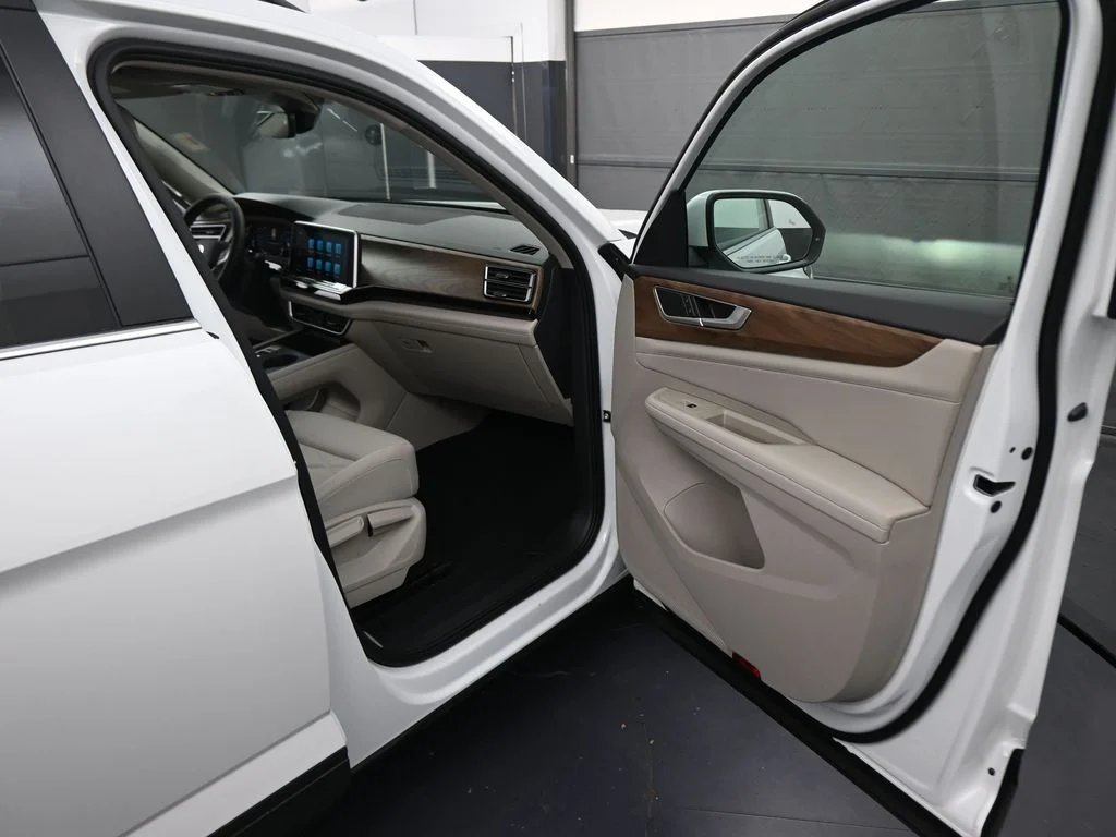 New 2026  Volkswagen 2.0T SE image 42