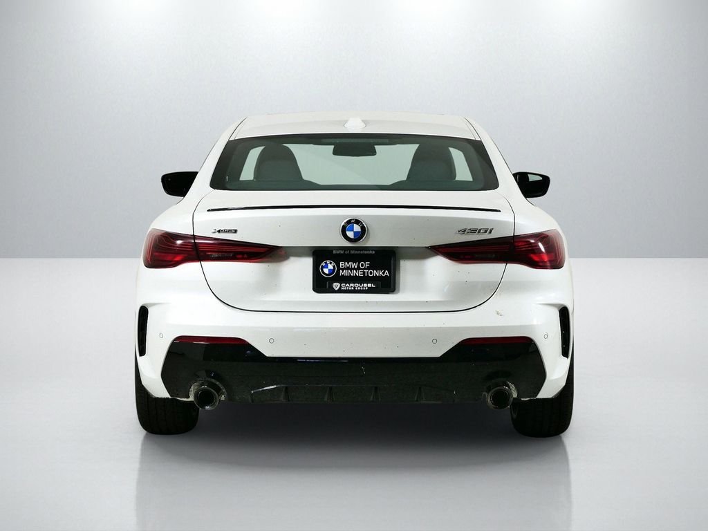 2026 BMW 4 Series 430i - Photo 9