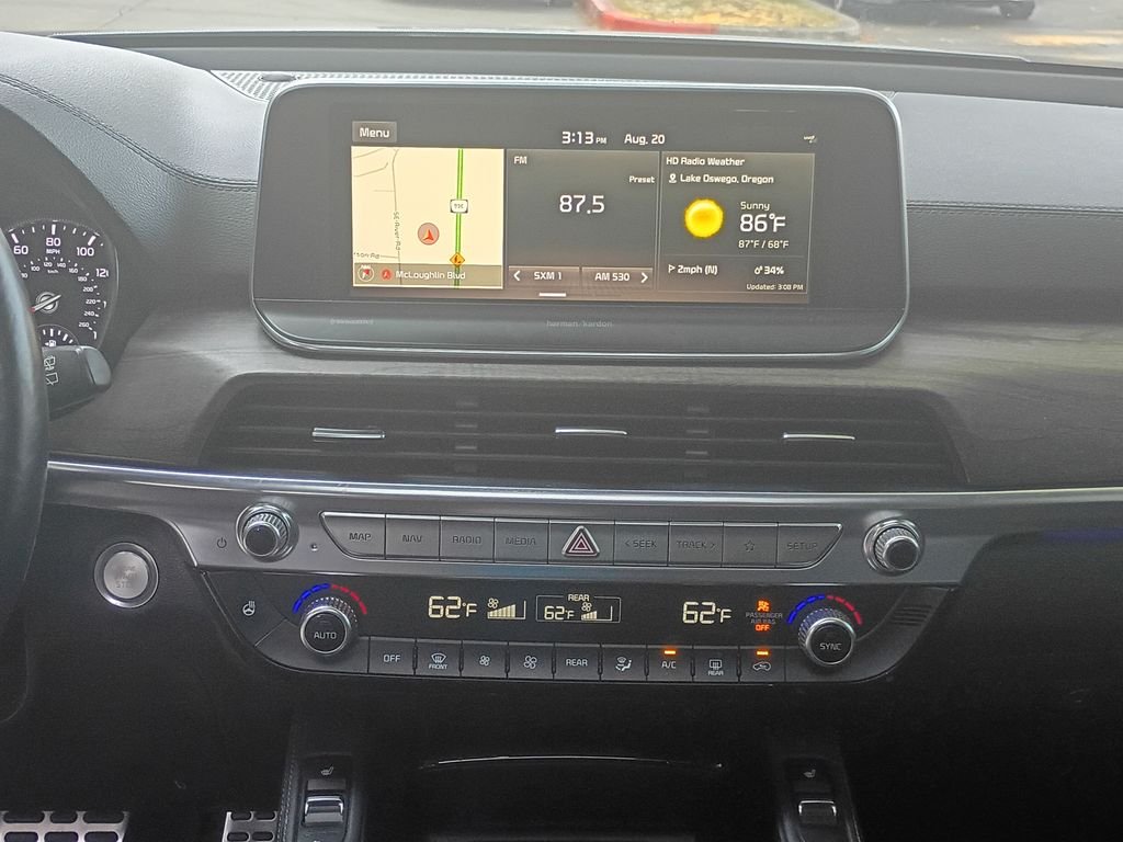 Used 2020 Snow White Pearl Kia SX image 21