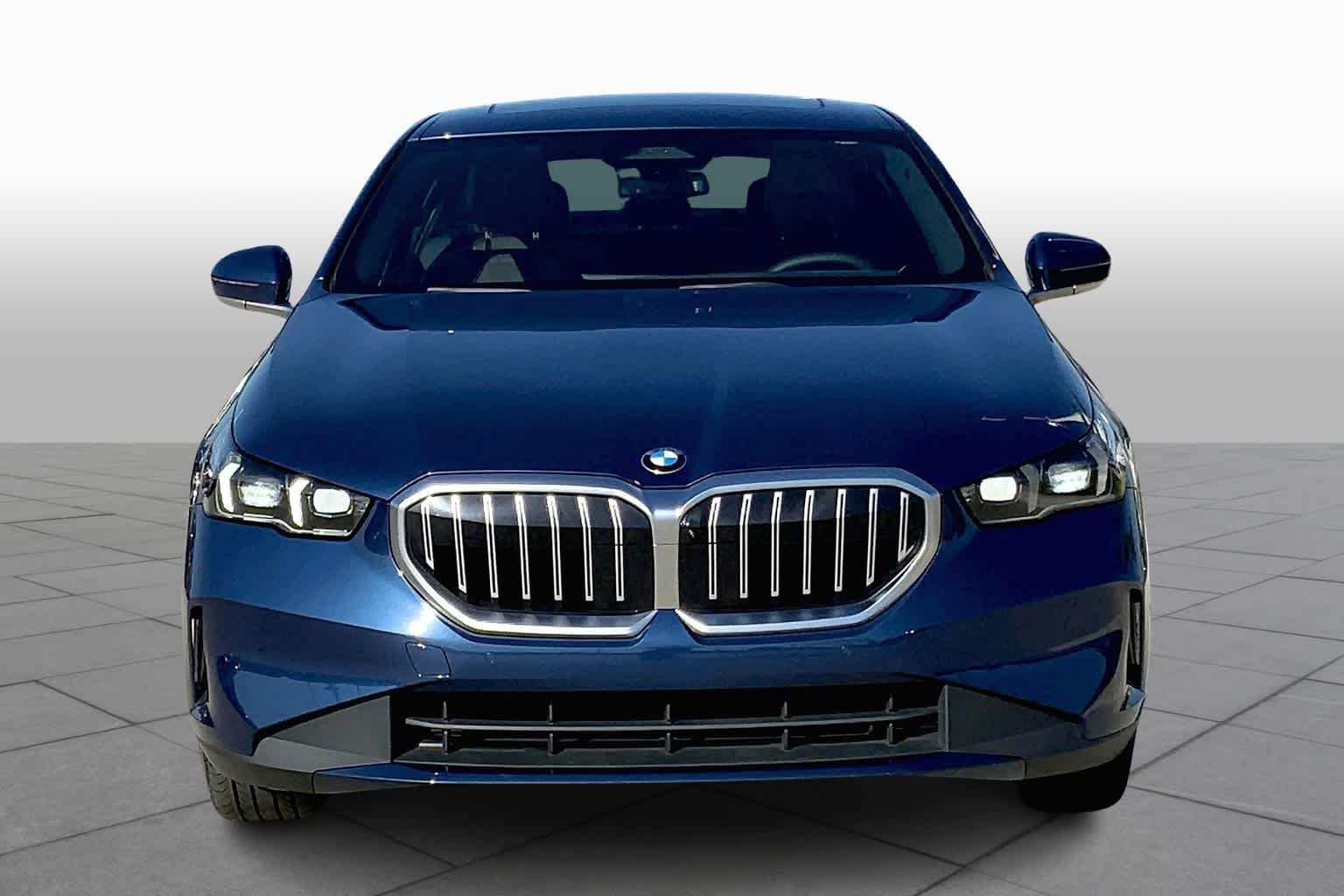 Used 2024 Phytonic Blue Metallic BMW 530i image 3
