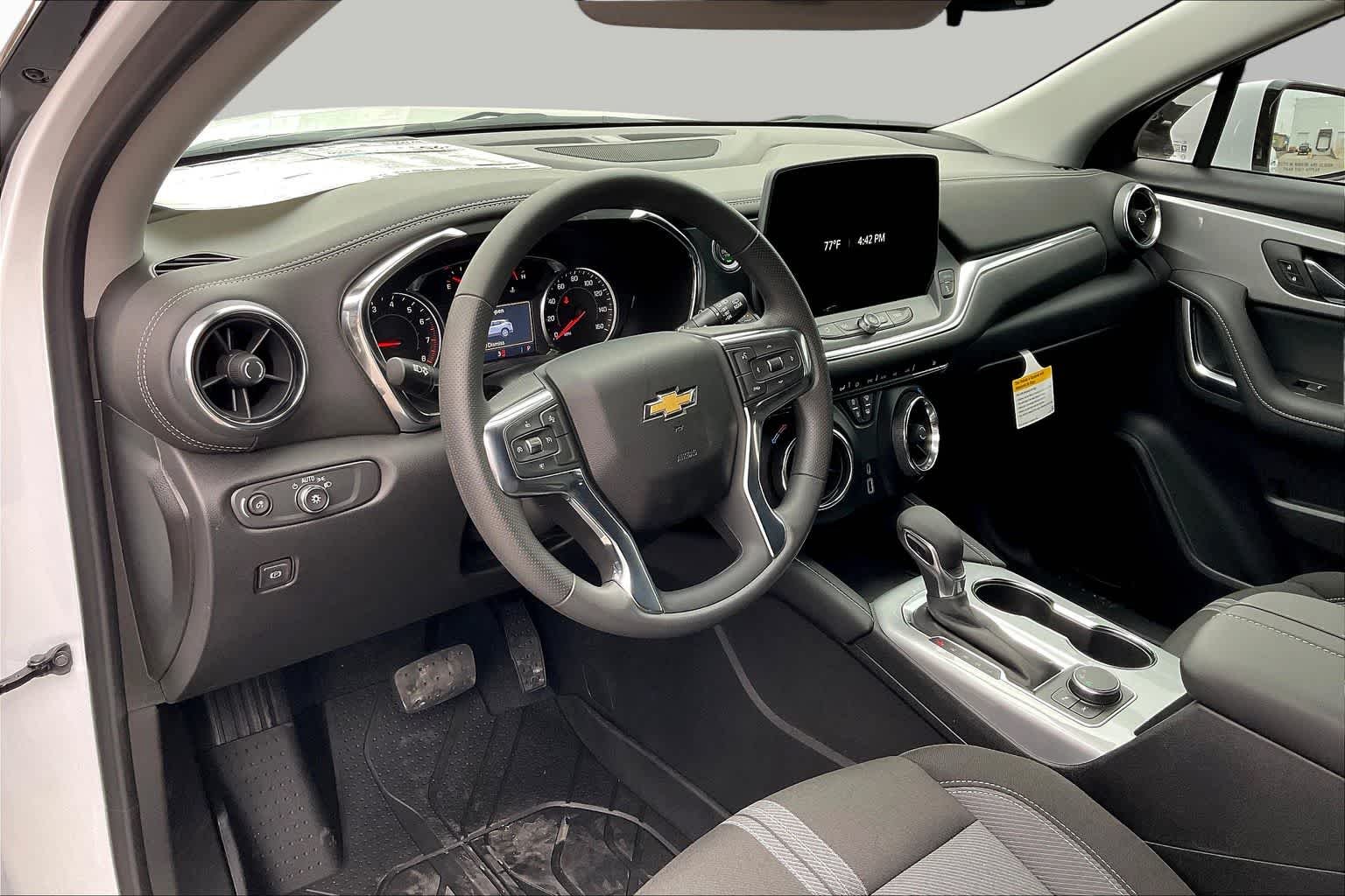 2026 Chevrolet Blazer 2LT - Photo 8