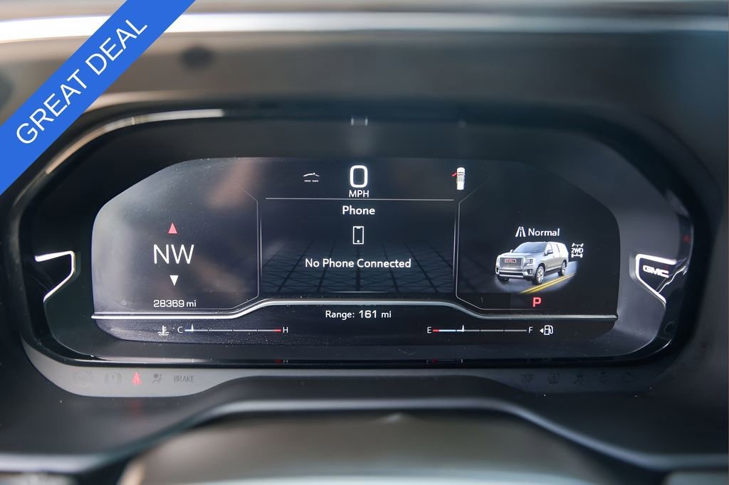 Used 2024 White Frost Tricoat GMC Denali image 11