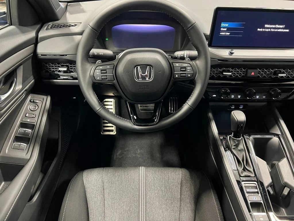 2025 Honda Accord Hybrid Sport - Photo 17