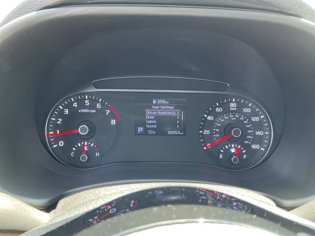 Used 2022 Gravity Gray Kia GT-Line image 25