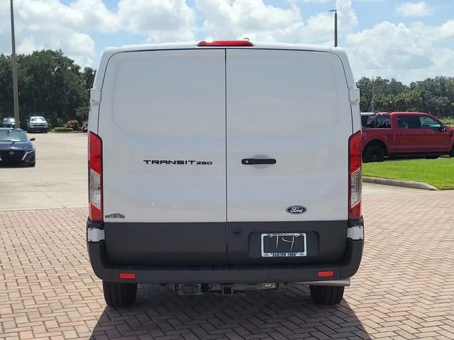 New 2026 Oxford White Ford Base image 6