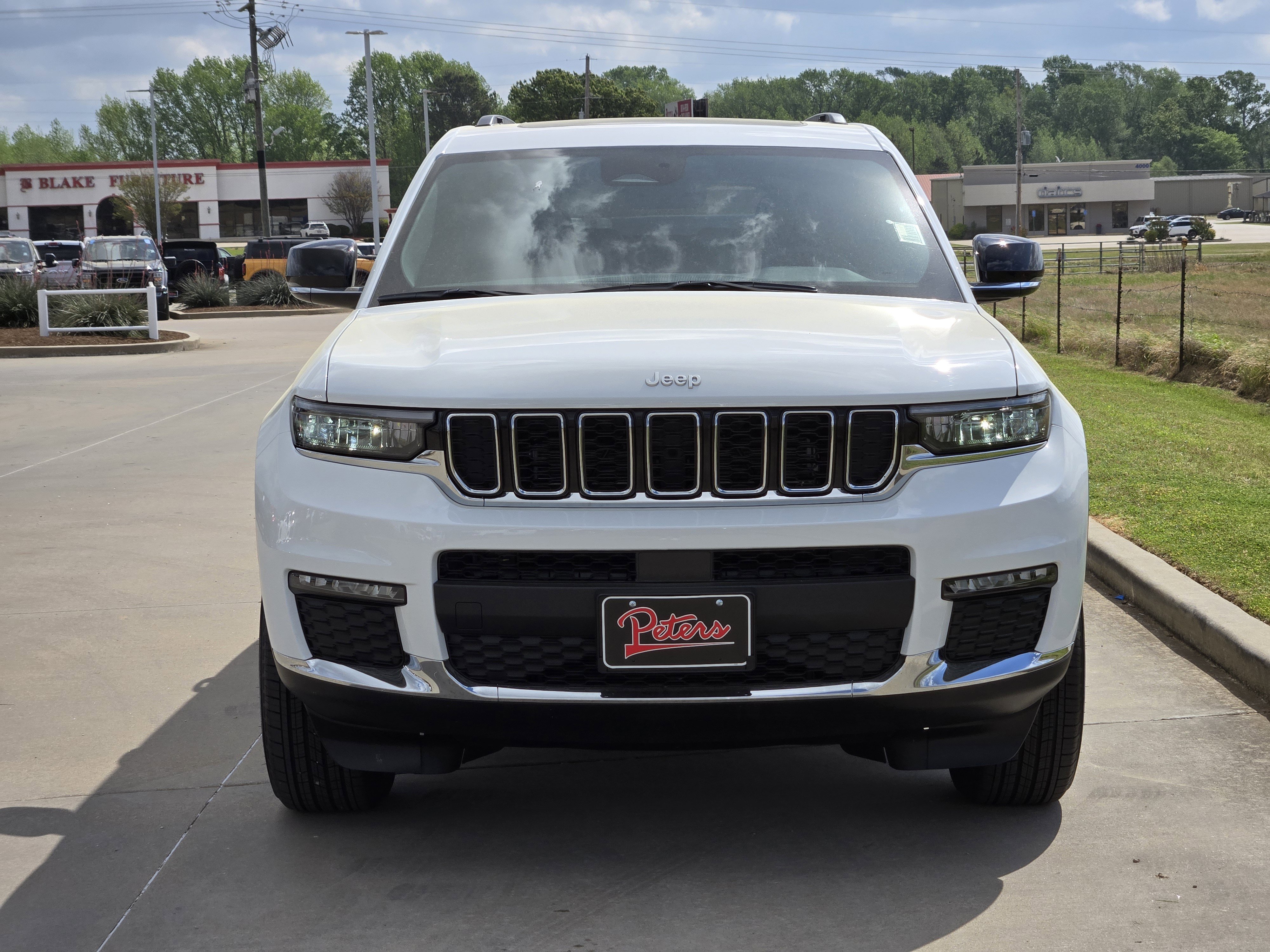 New 2025 Bright White Clearcoat Jeep Limited image 2