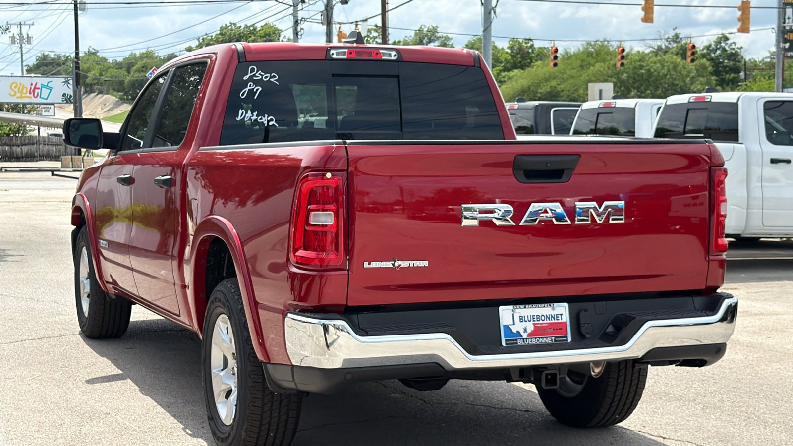 New 2026 Molten Red Pearl-Coat Exterior Paint RAM Lone Star image 7