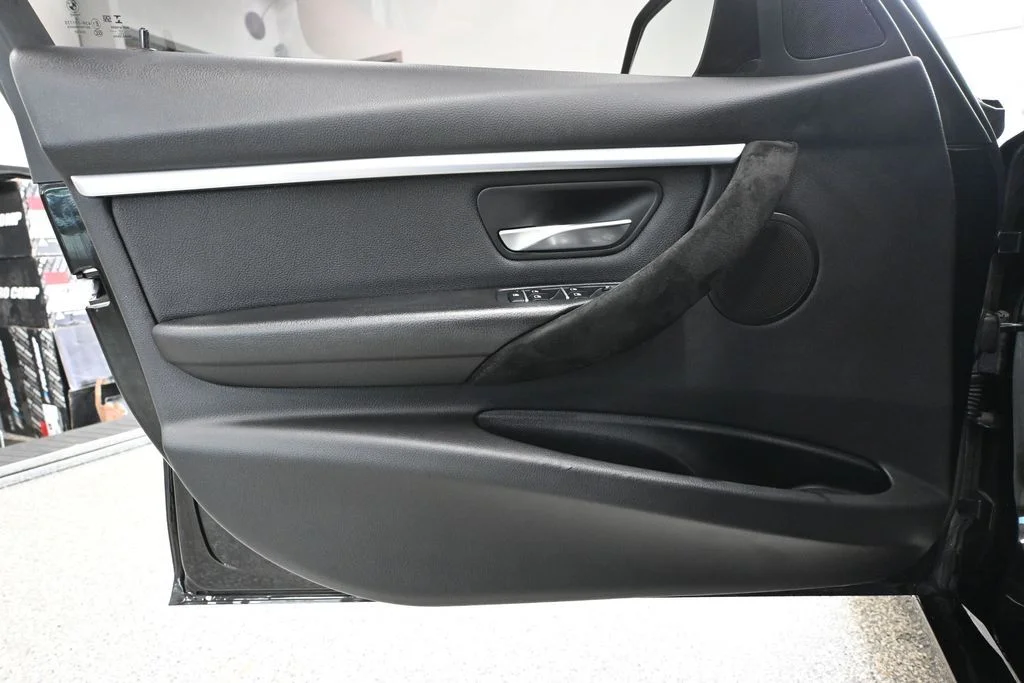 2018 BMW 3 Series 330i - Photo 17
