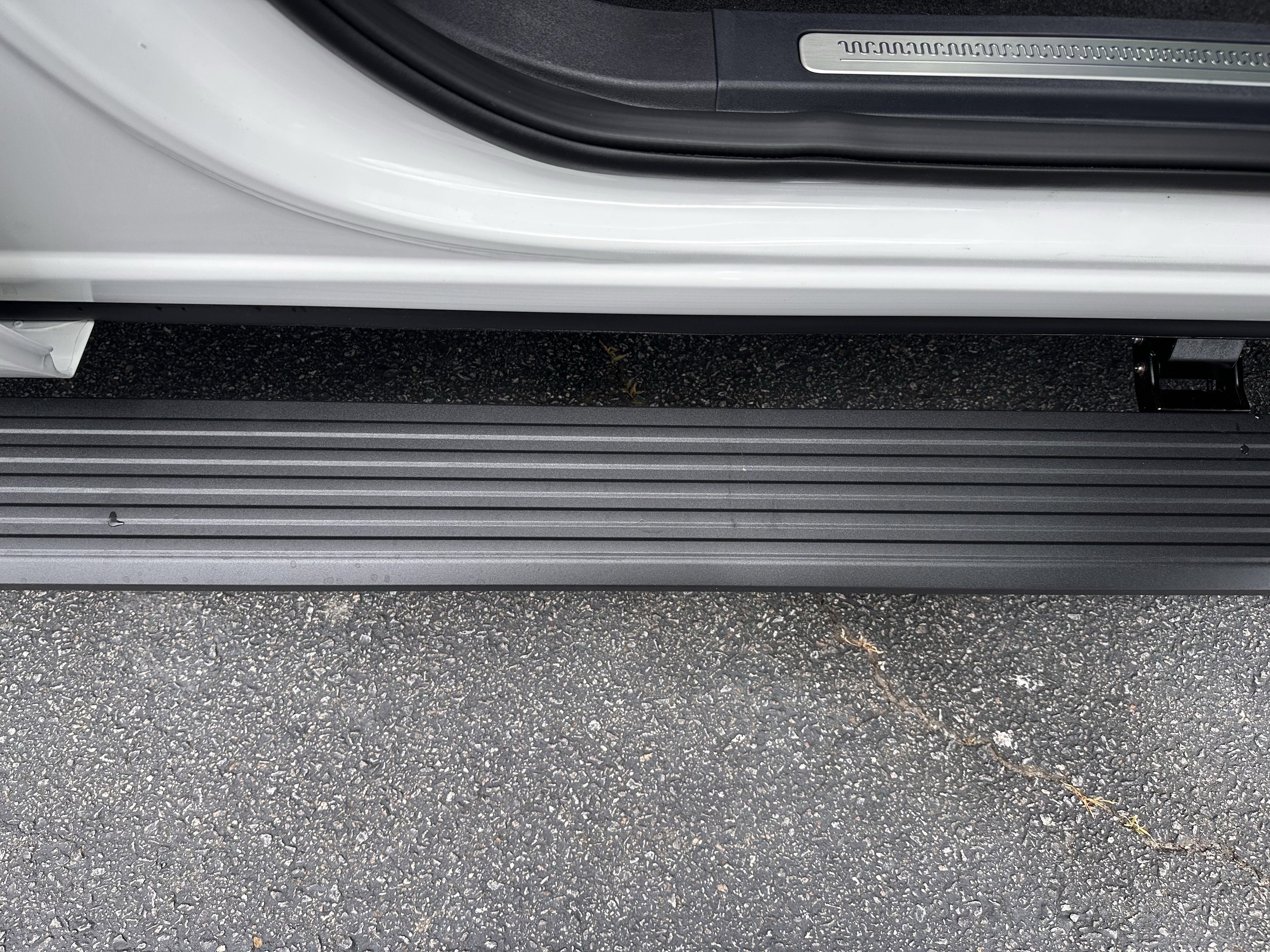 New 2026 Star White Metallic Tri-Coat Ford King Ranch® image 16