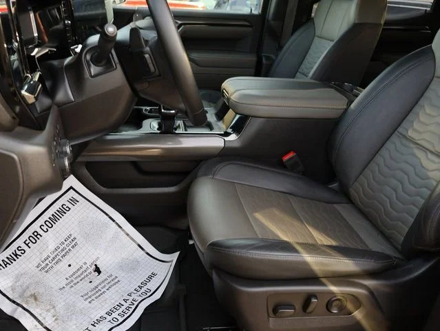 2024 Chevrolet Silverado 1500 ZR2 - Photo 45