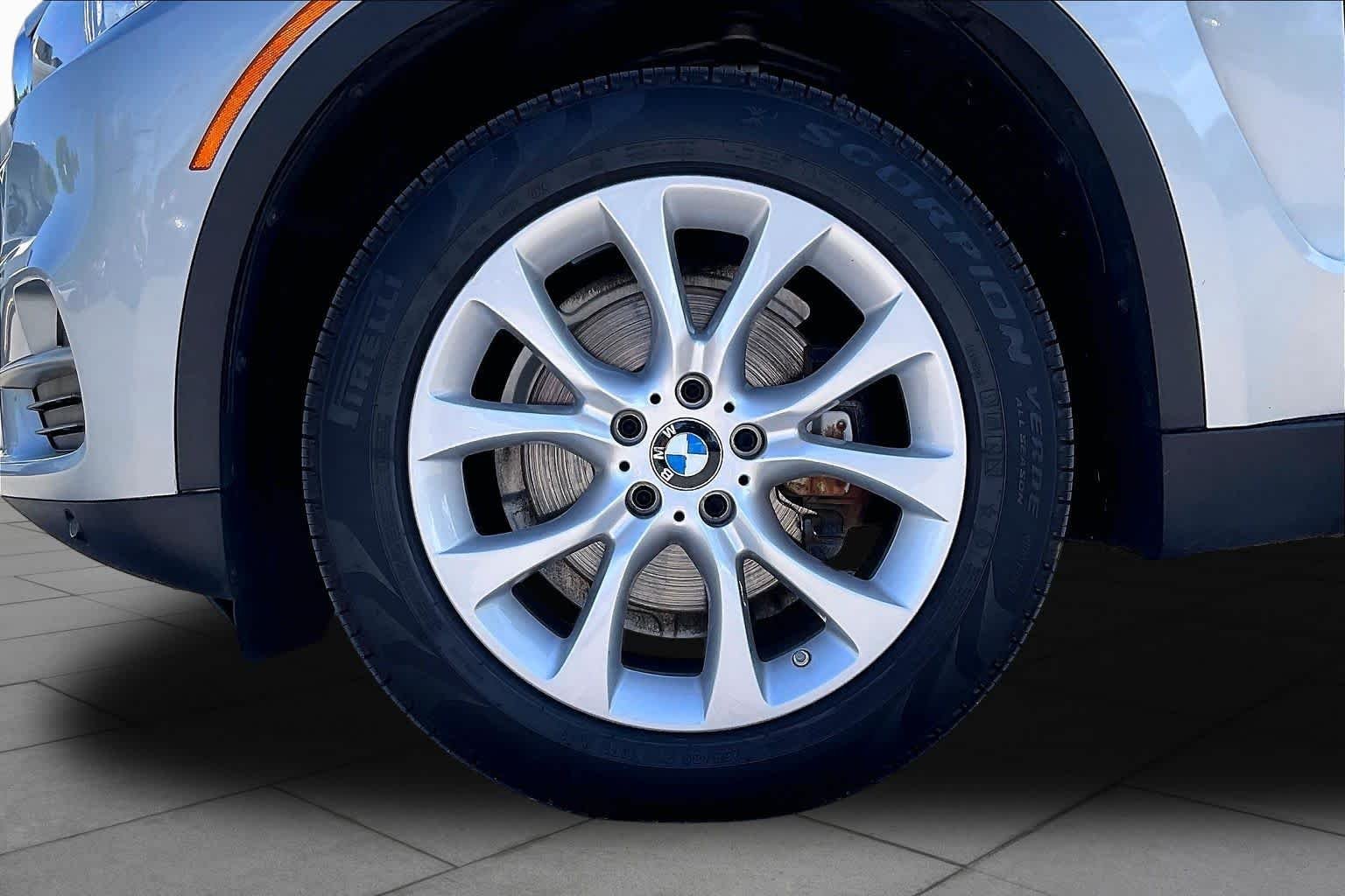 Used 2016 Glacier Silver Metallic BMW xDrive35i image 9