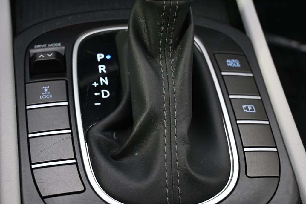 Certified Used 2024 Gray Pearl Hyundai SEL image 32