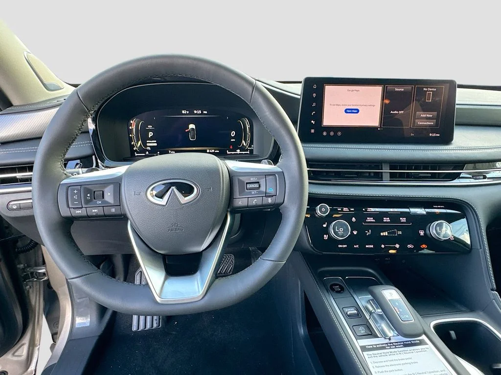 Certified Used 2026 Silver INFINITI LUXE image 12