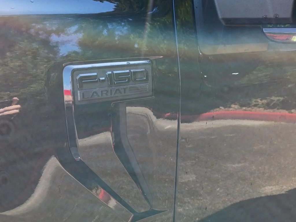 Used 2025 Black Ford Lariat image 10