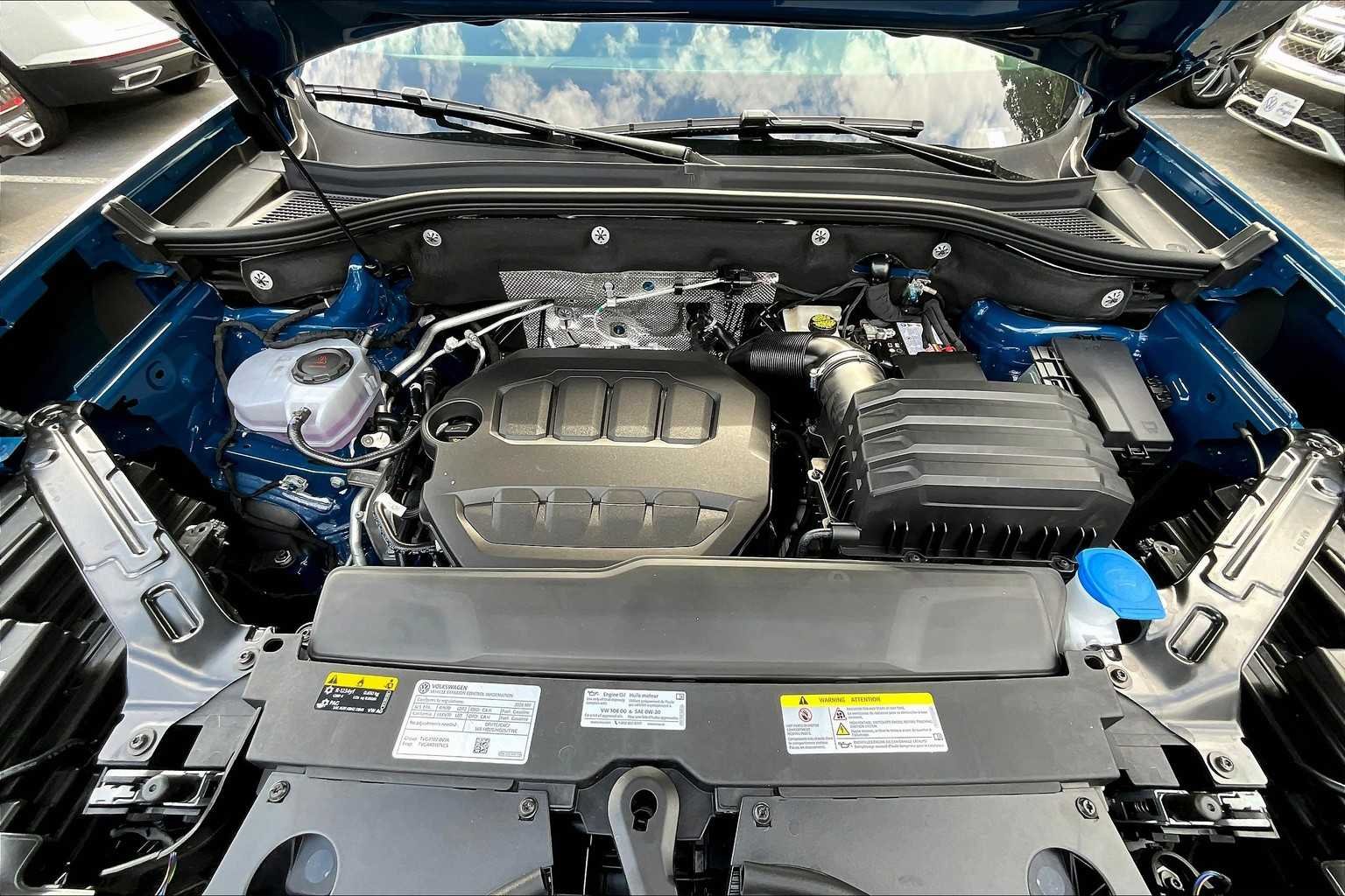 New 2026 Mountain Lake Blue Metallic Volkswagen 2.0T SE W/TECHNOLOGY image 16