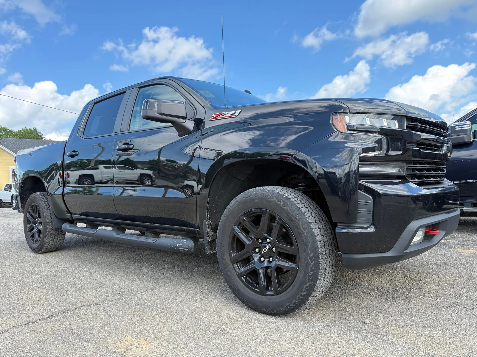 Used 2022 Black Chevrolet LT Trail Boss image 9