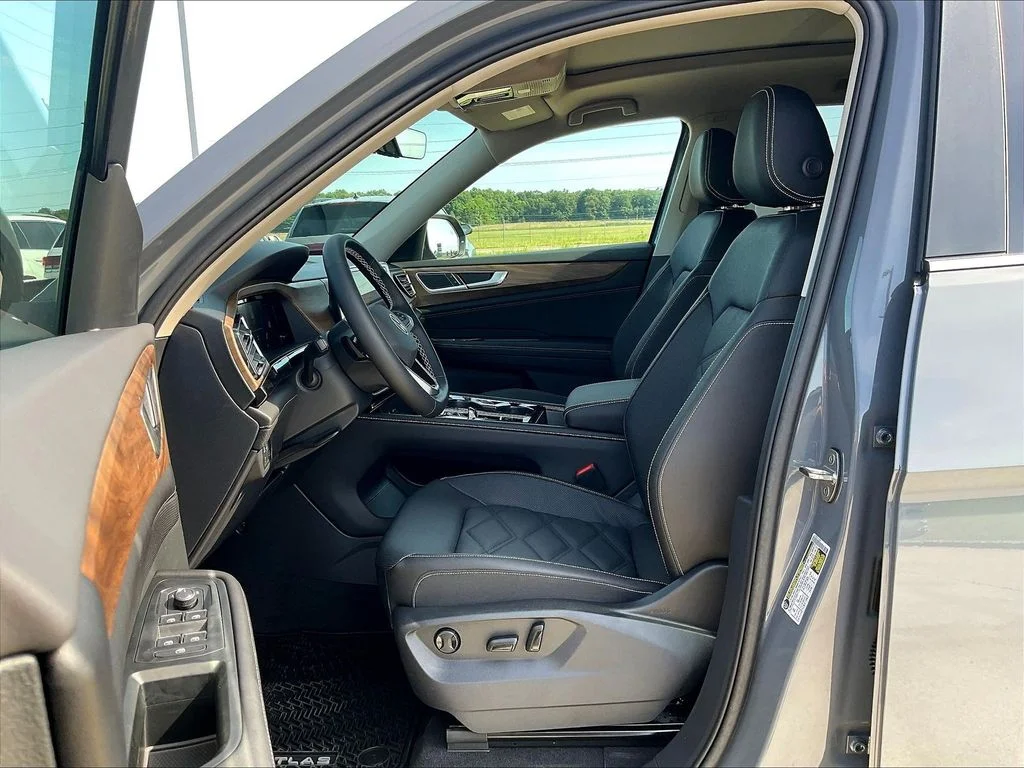 New 2026 Gray Volkswagen SE w/Technology image 12