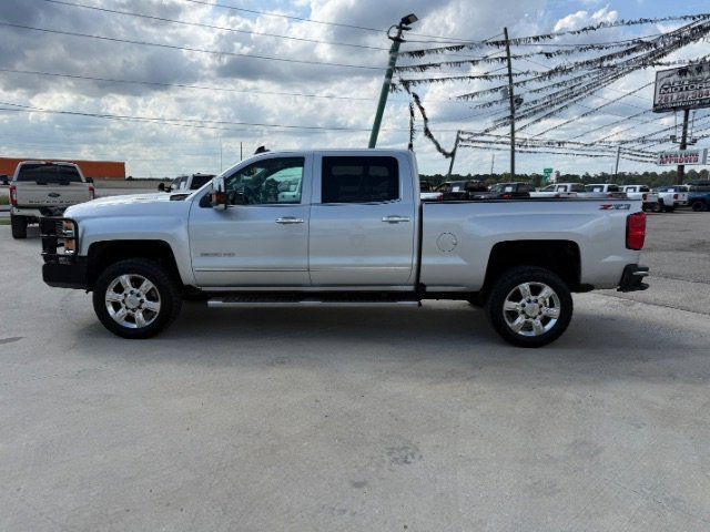 Used 2018 Silver Ice Metallic Chevrolet LTZ image 2