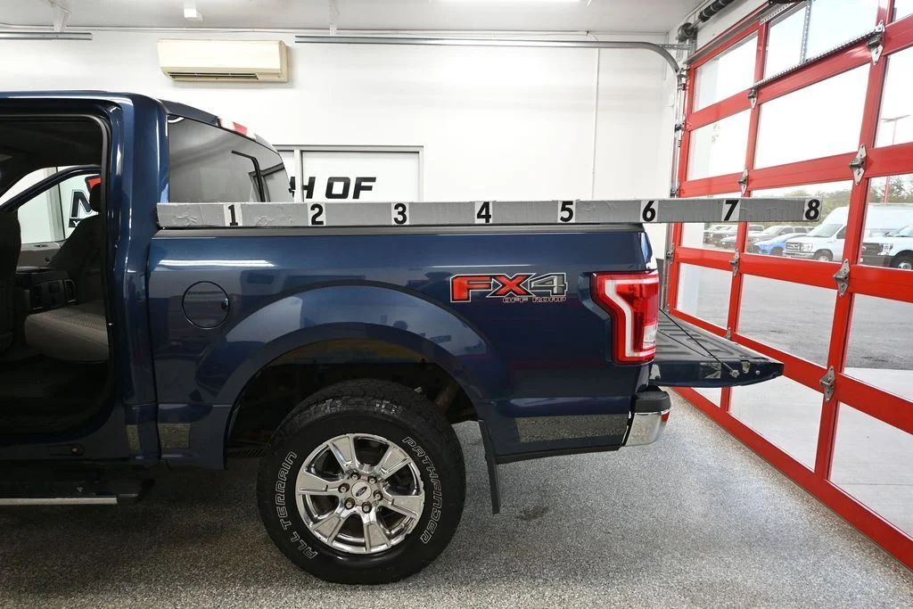 Used 2016 Blue Ford XLT image 43