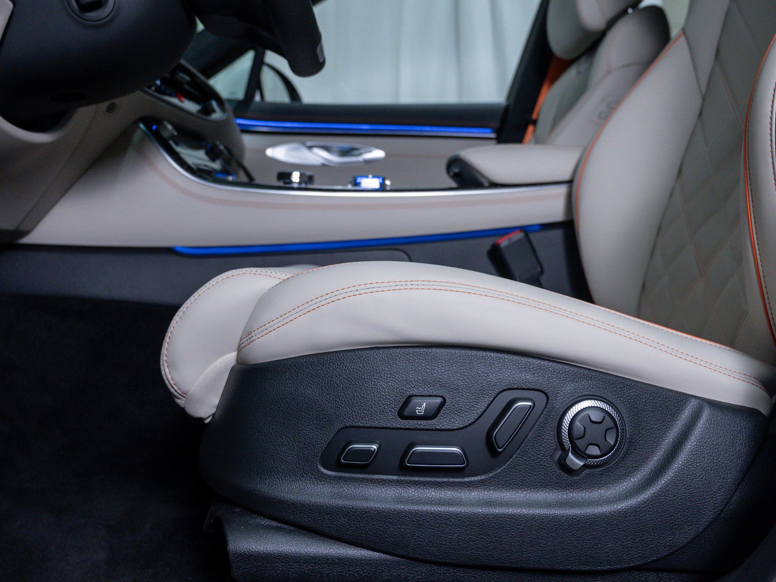 2026 GENESIS GV70 Sport Prestige - Photo 18