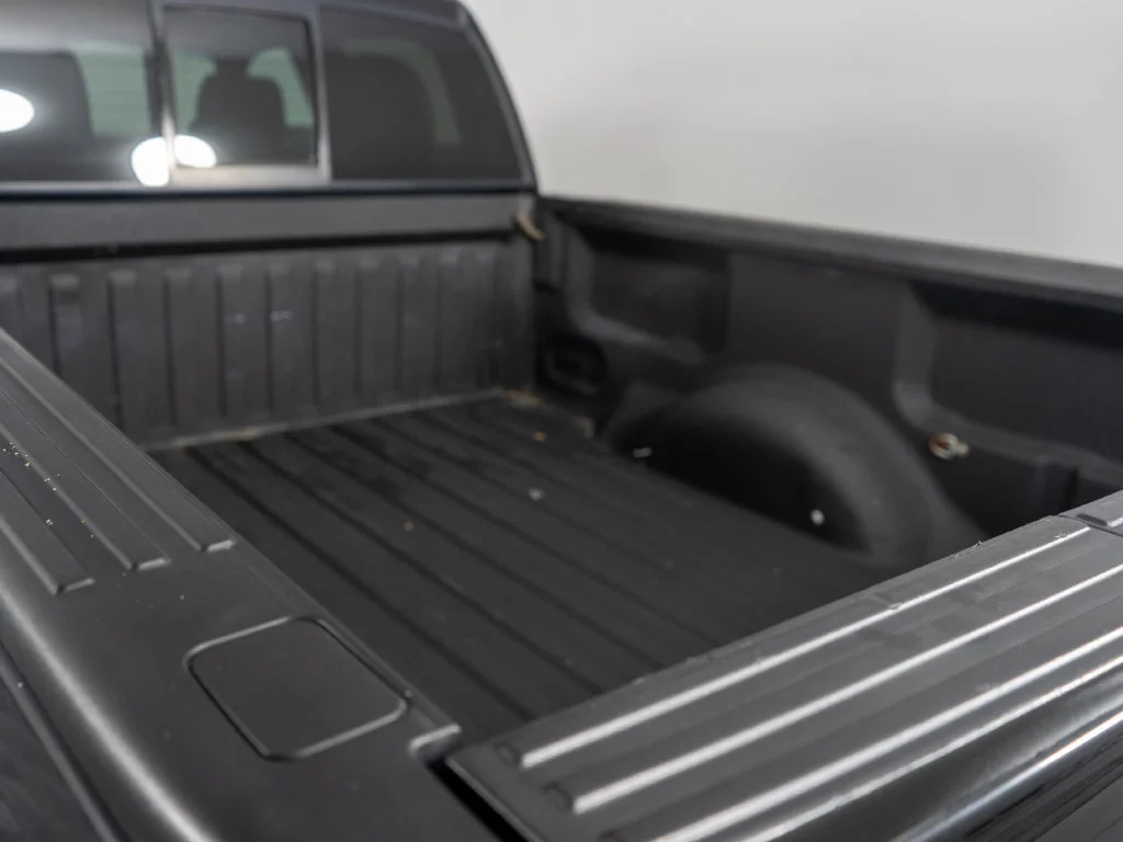 Used 2014 Black Ford FX4 image 28