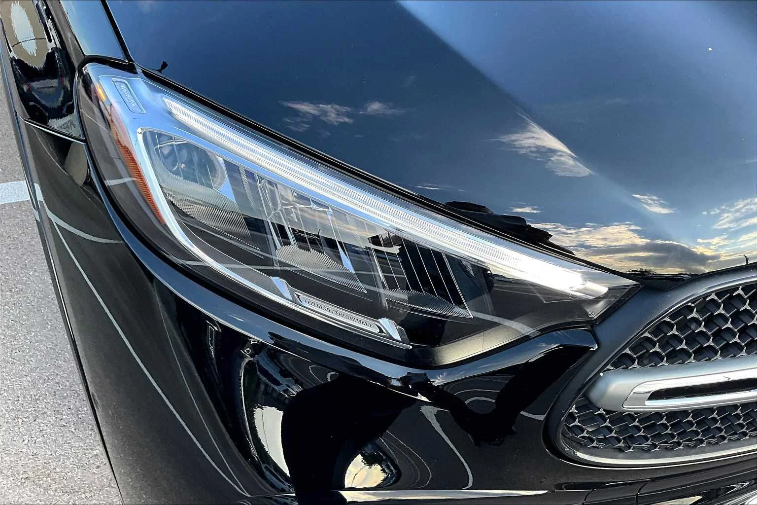New 2026 Black Mercedes-Benz GLC 300 image 13