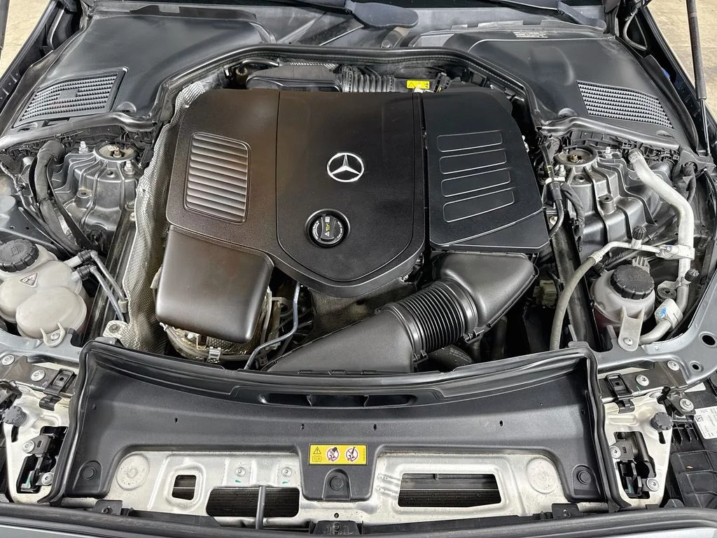 Used 2023 Gray Mercedes-Benz C 300 image 30