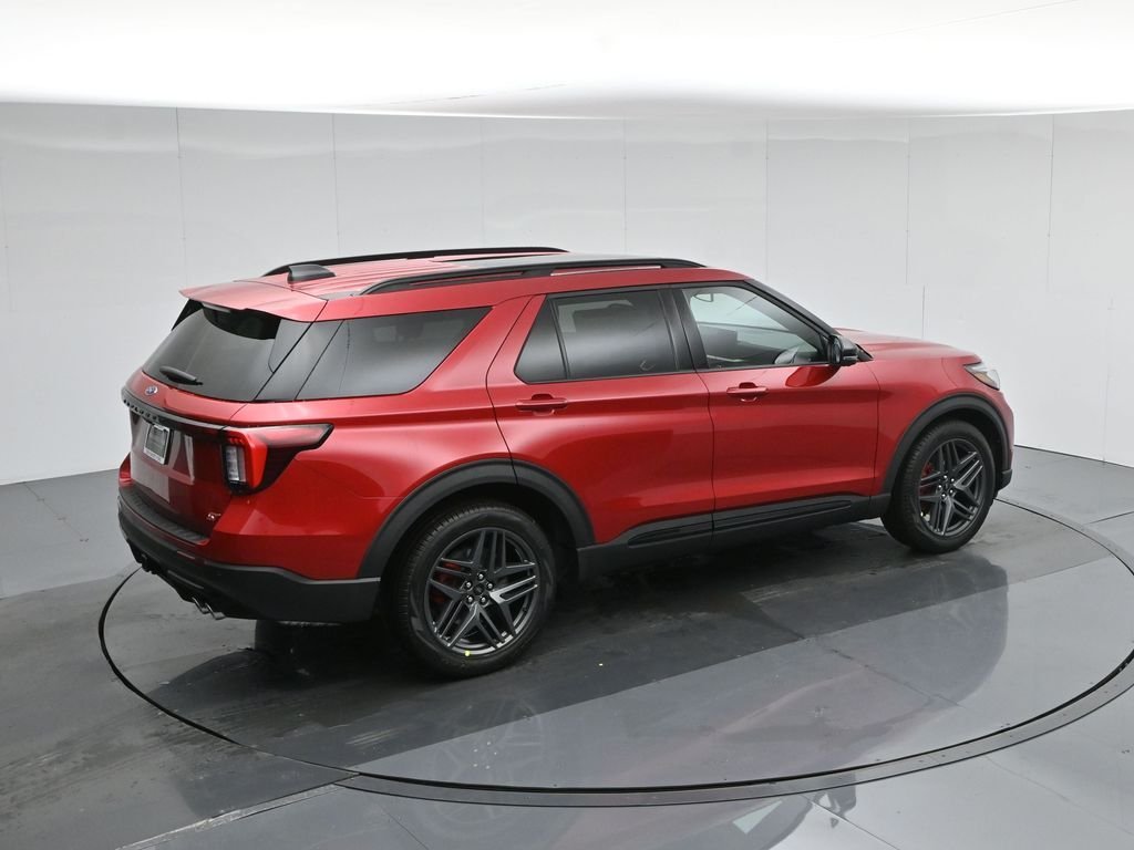New 2026 Rapid Red Metallic Tinted Clearcoat Ford ST image 46
