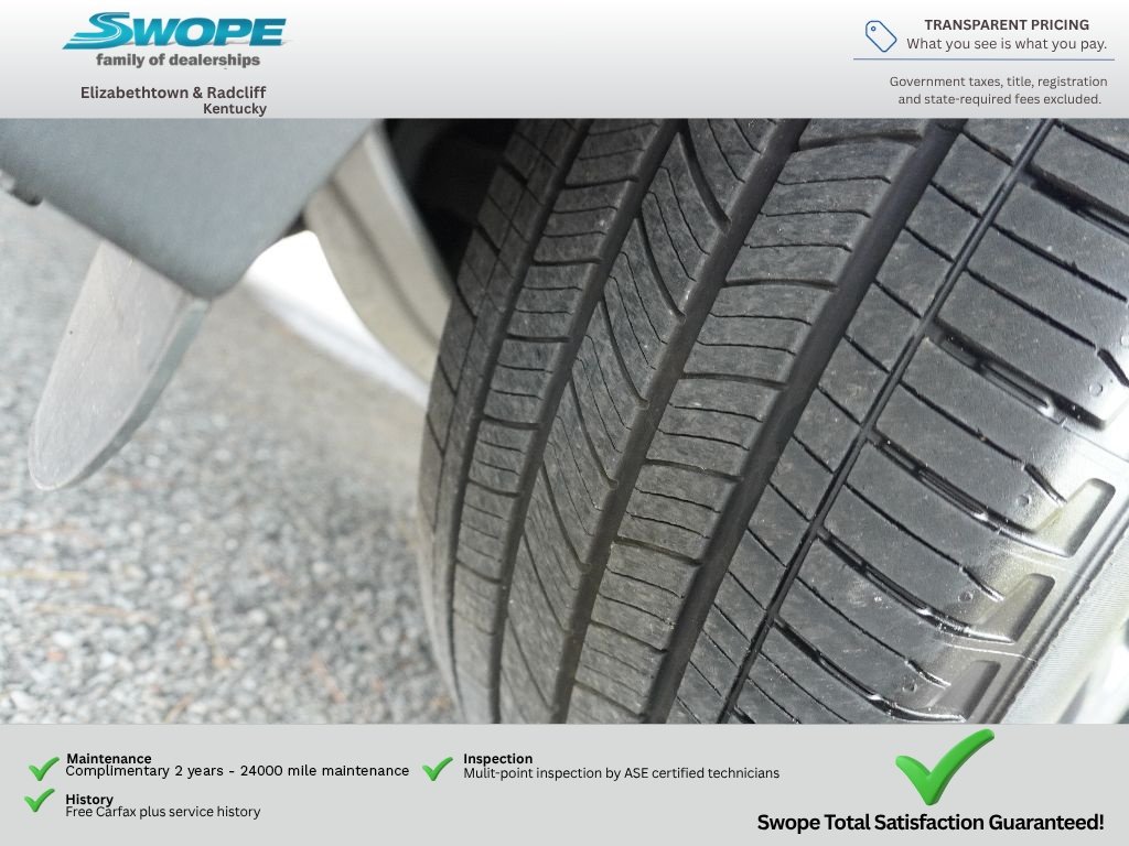 Used 2025 Vapor Blue Metallic Ford Active image 23