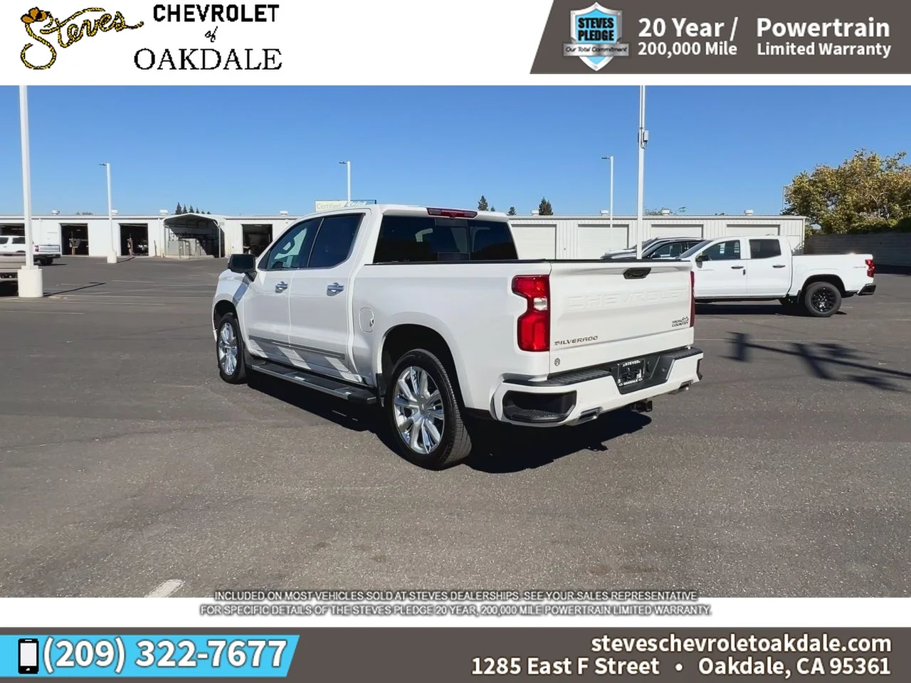 Used 2025 Iridescent Pearl Tricoat Chevrolet High Country image 9