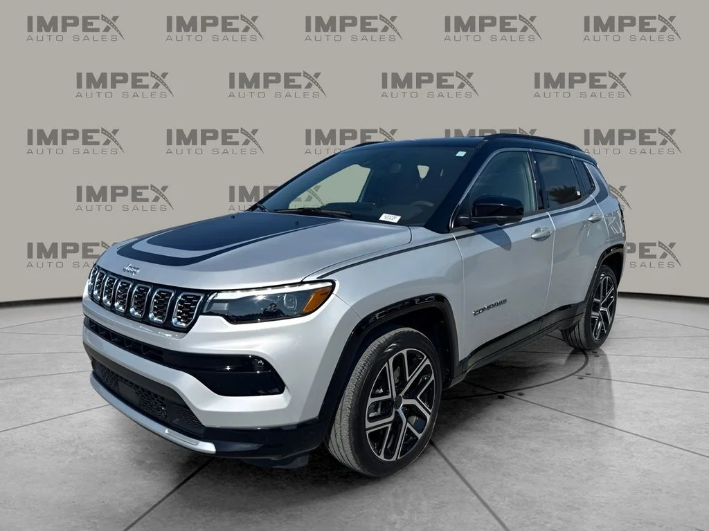Used 2025 Silver Jeep Limited image 1